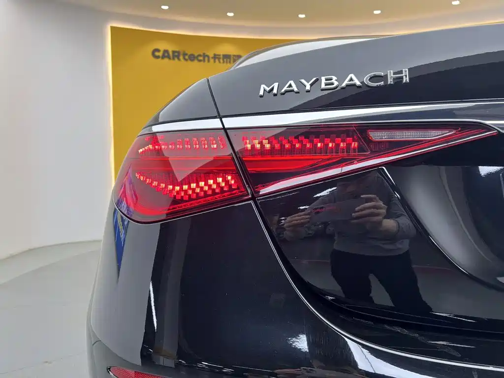 Mercedes-Benz Maybach S-Class 2022 — фото 9