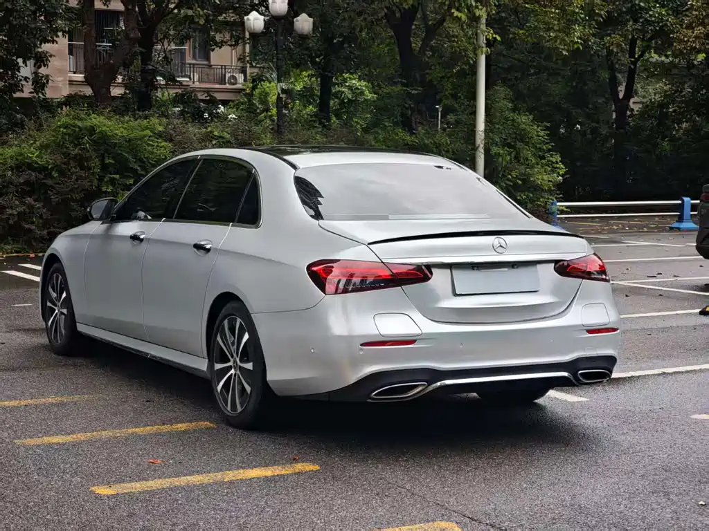 Mercedes-Benz E-Class New Energy 2022 — фото 4