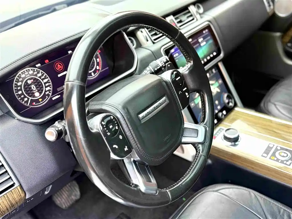 Land Rover Range Rover 2018 — фото 10