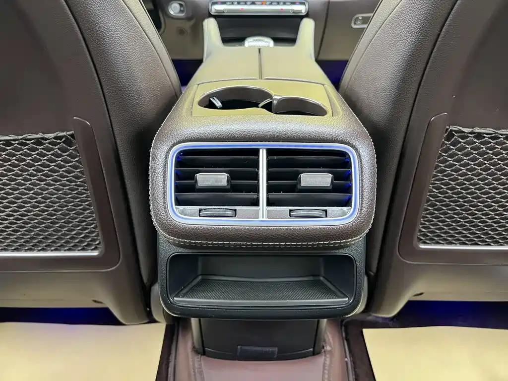 Mercedes-Benz GLE 2020 — фото 37