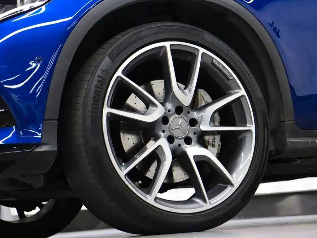 Mercedes-Benz GLC AMG 2019 — фото 29