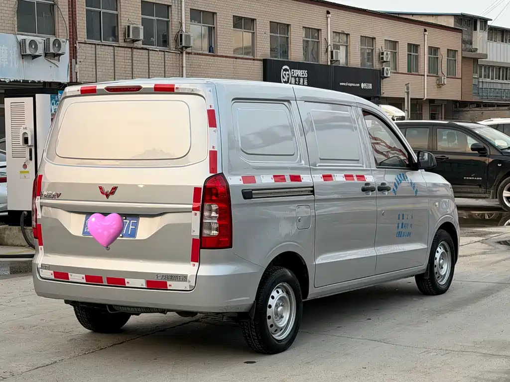 Wuling Hongguang V 2022 — фото 10