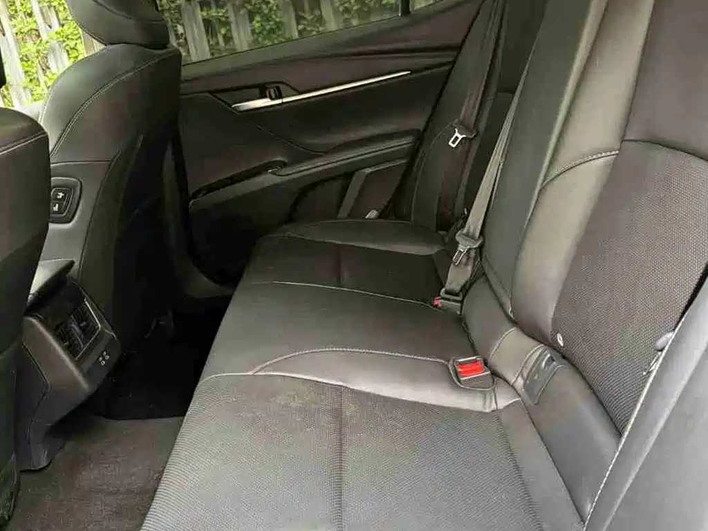 Toyota Camry 2024 — фото 10
