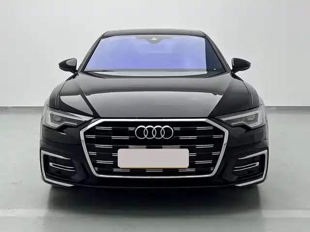 Audi A6L 2025