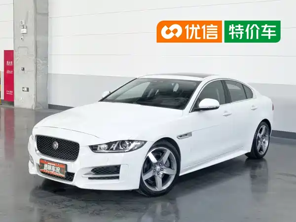 Jaguar XE 2016