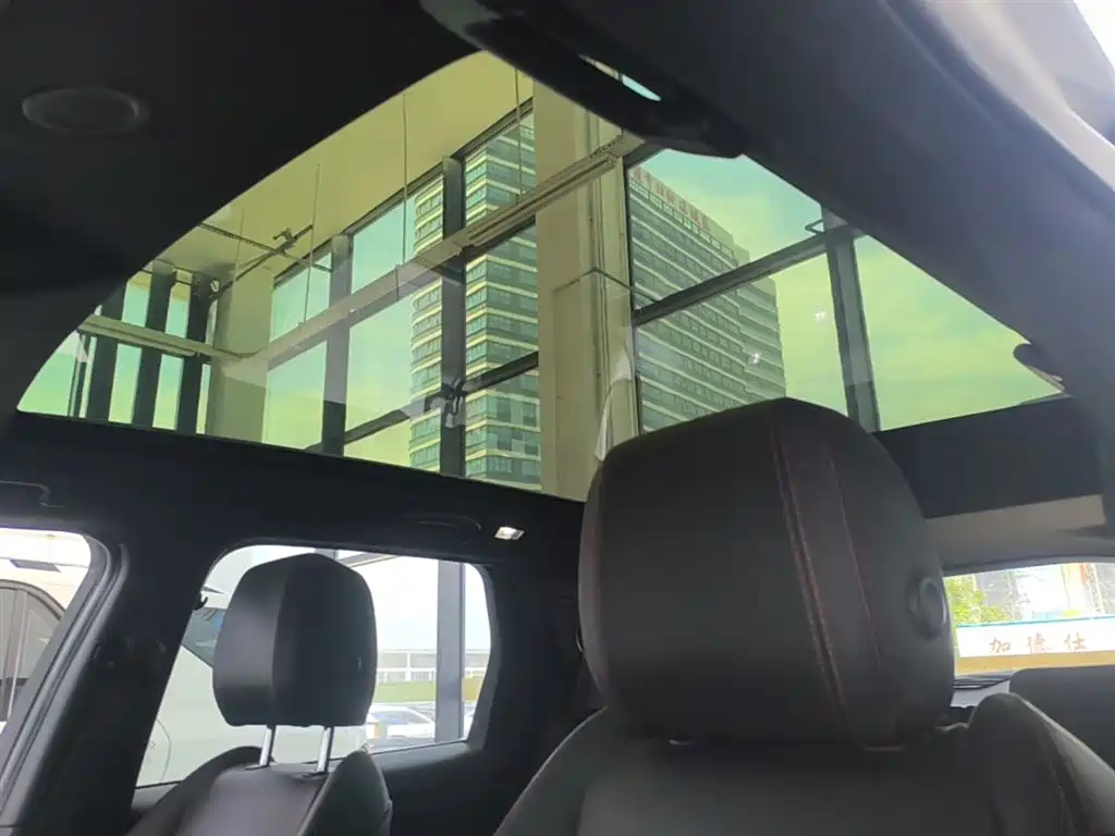Land Rover Discovery Sport 2022 — фото 18