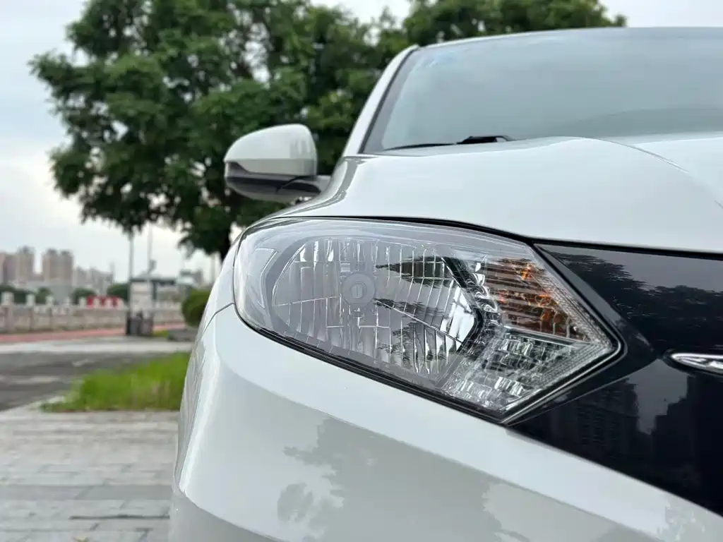Honda Vezel 2017 — фото 12