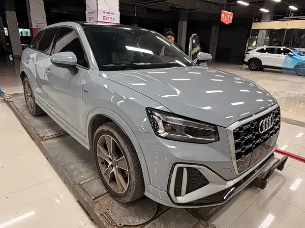 Audi Q2L 2022
