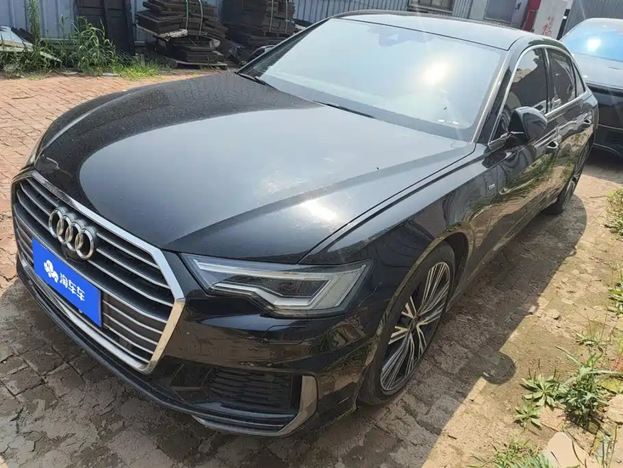 Audi A6L 2022