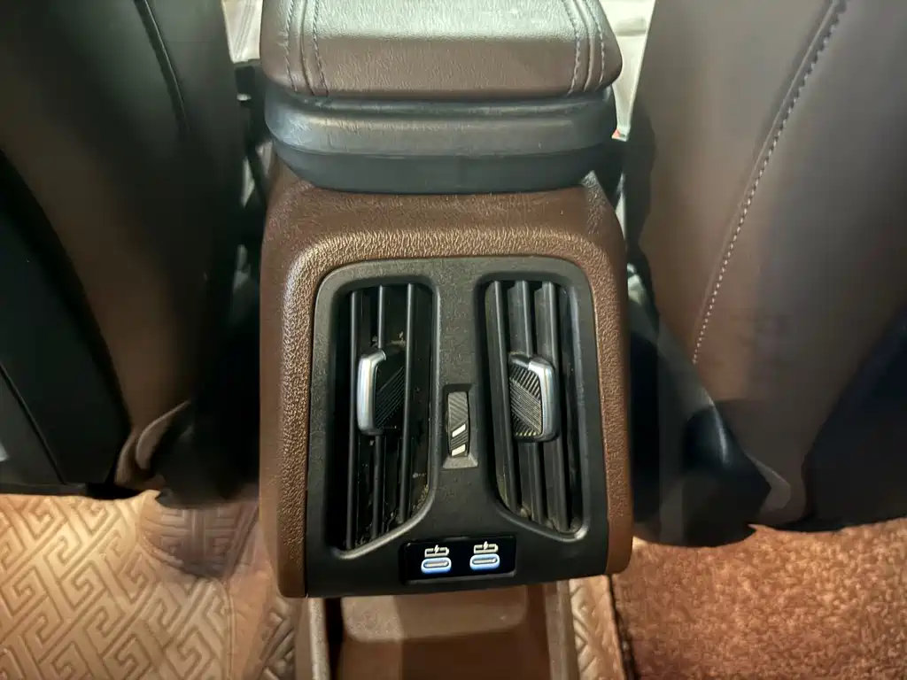 BMW X1 2023 — фото 18