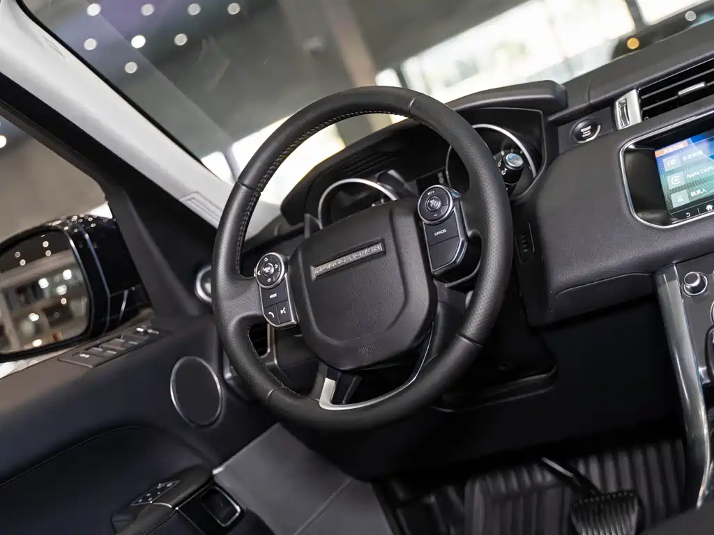 Land Rover Sport 2018 — фото 11