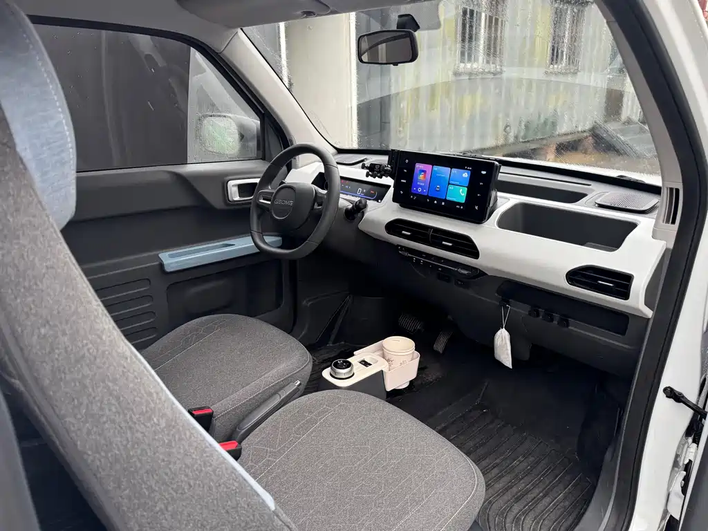 Geely Galaxy Panda 2024