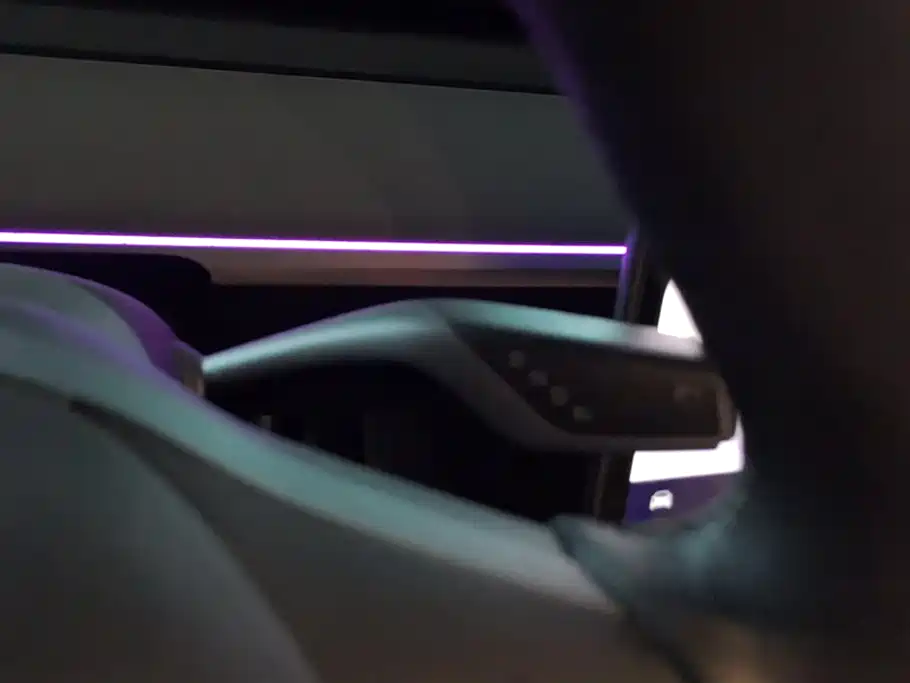 Tesla Model Y 2023 — фото 16