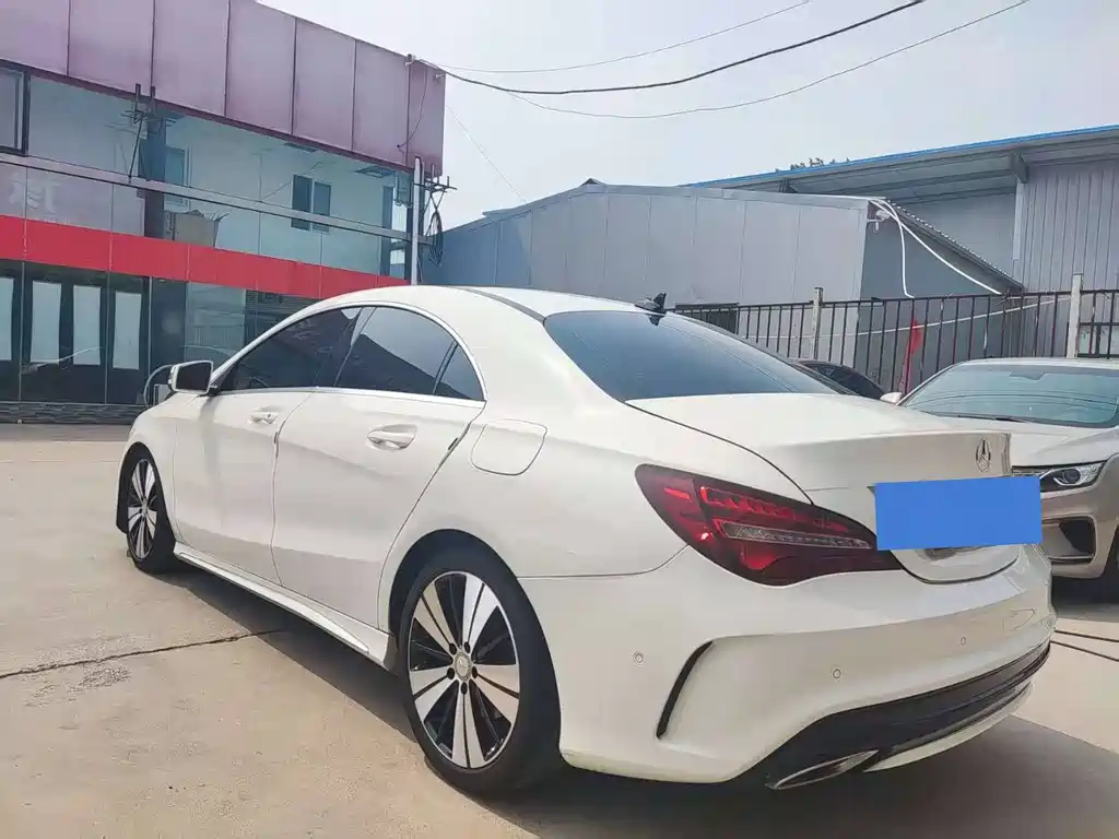 Mercedes-Benz CLA 2017