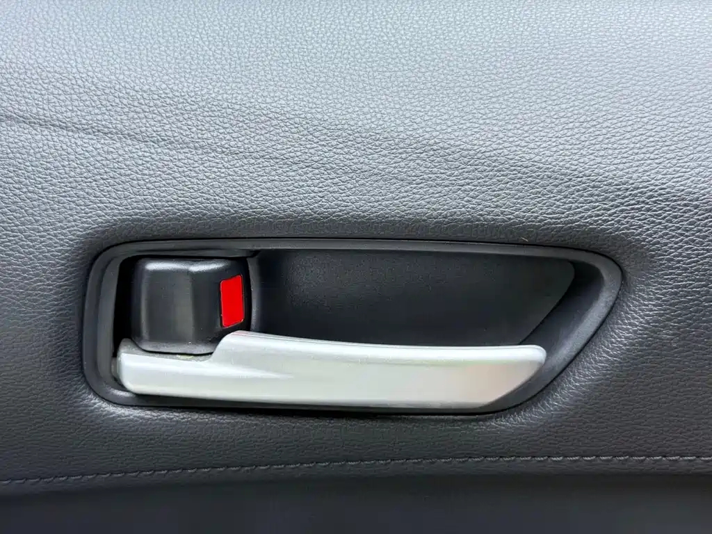 Toyota Levin 2023 — фото 15