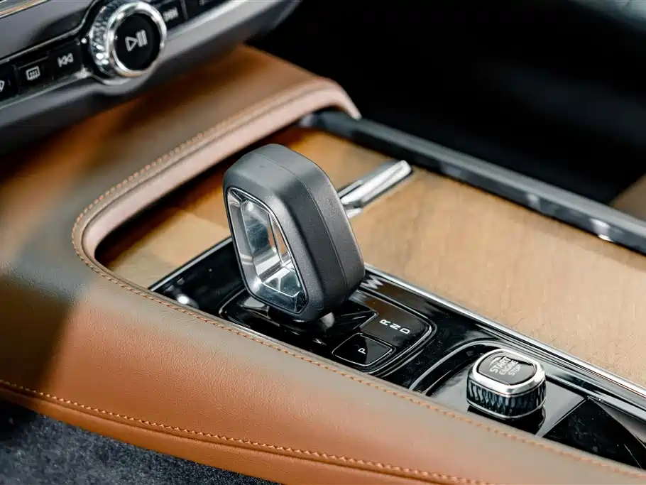 Volvo S90 2024 — фото 14