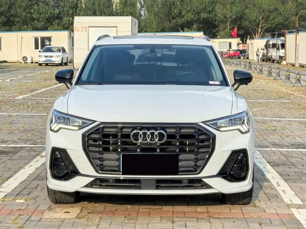 Audi Q3 2022