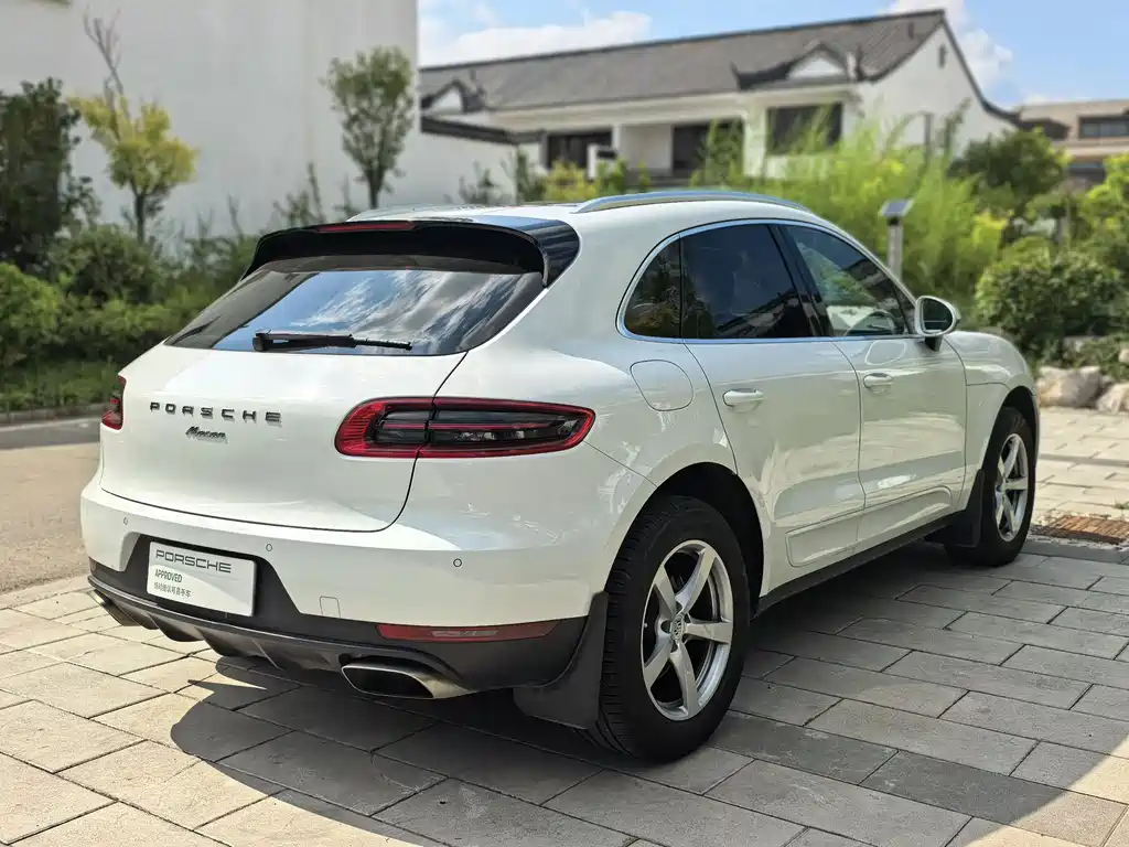 Porsche Macan 2018