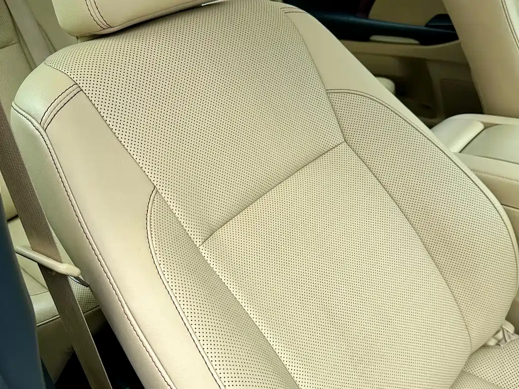 Toyota Highlander 2015 — фото 48