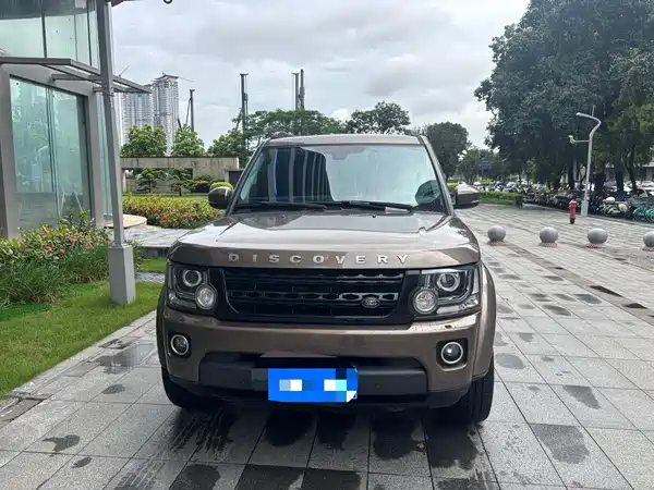 Land Rover Discovery 2014