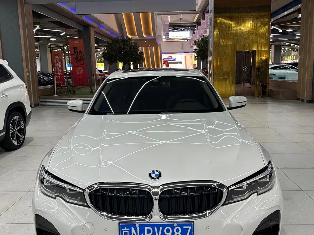 BMW 3 Series 2022