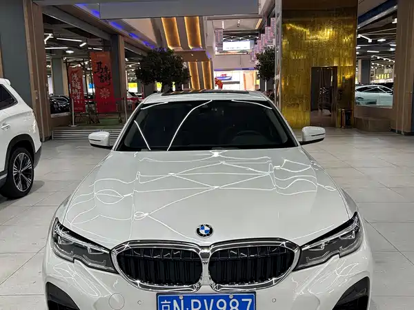 BMW 3 Series 2022