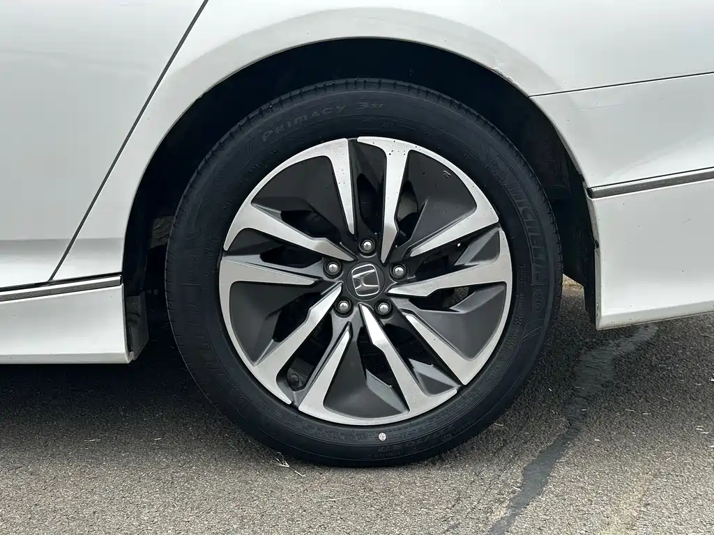 Honda Accord 2022 — фото 19