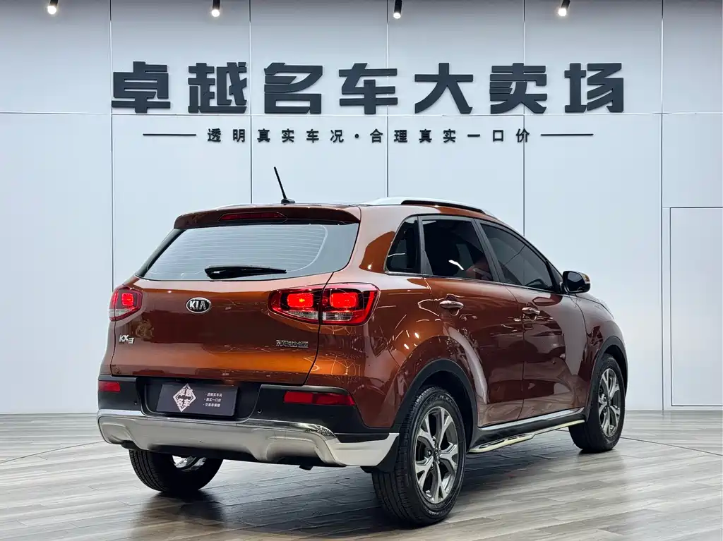 Kia KX3 2016 — фото 5