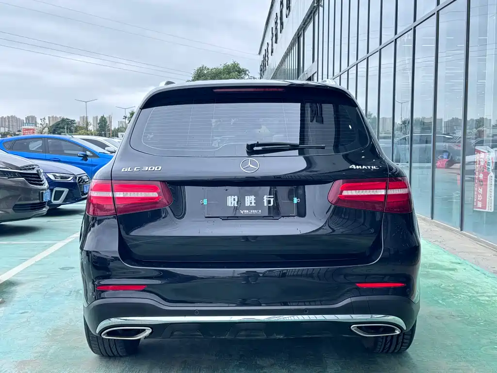 Mercedes-Benz GLC 2018 — фото 6