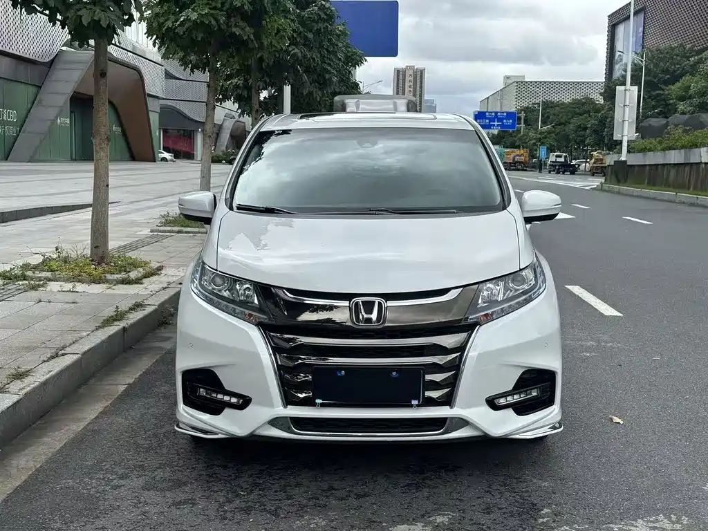Honda Odyssey 2021 — фото 2