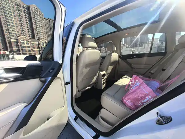 Volkswagen Tiguan 2011