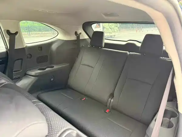 Toyota Highlander 2021