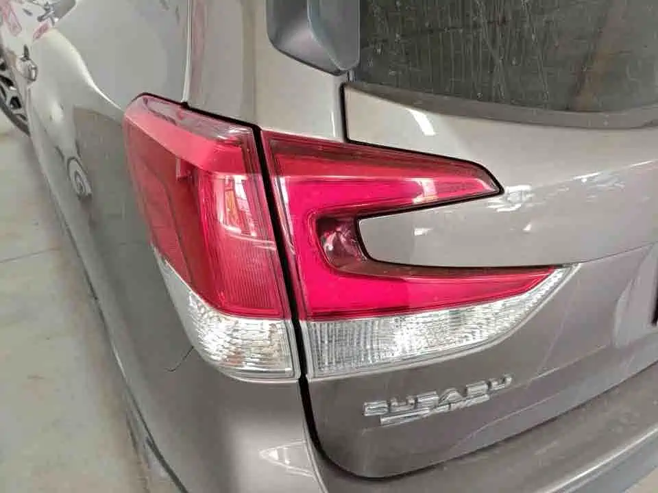 Subaru Forester 2022 — фото 12