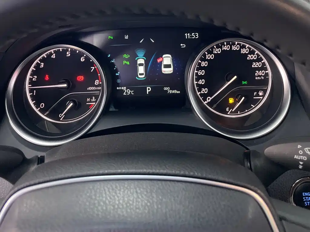 Toyota Camry 2022 — фото 14