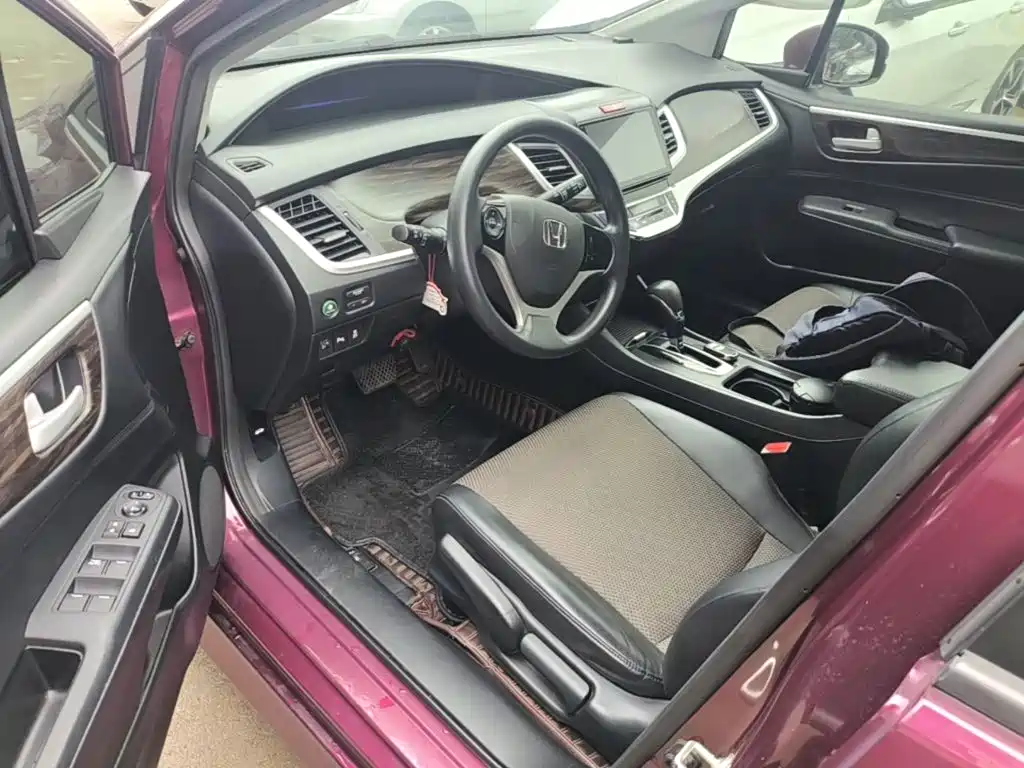 Honda Jade 2019 — фото 15