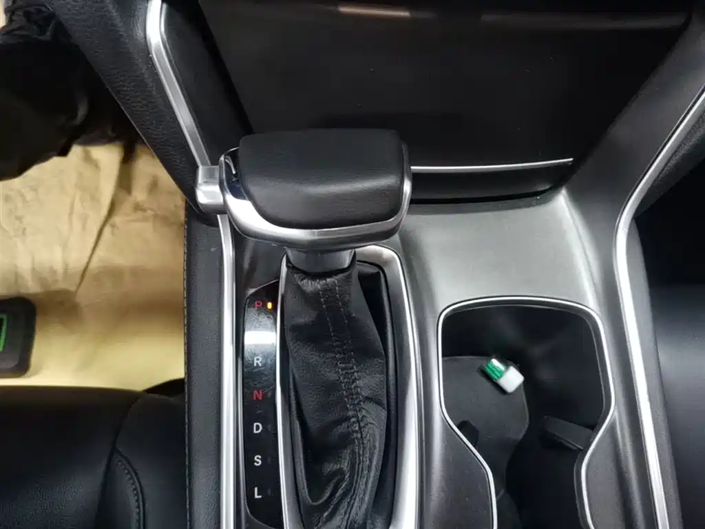 Honda Accord 2021 — фото 14