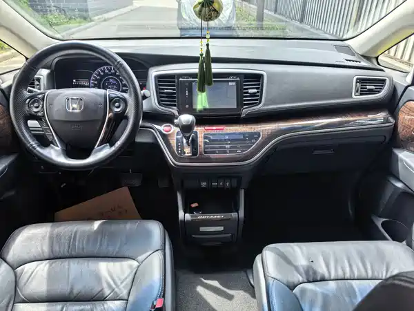Honda Odyssey 2015