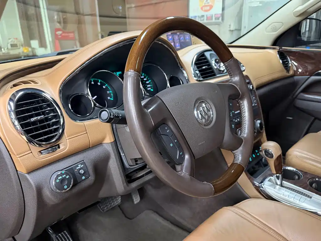 Buick Enclave 2015 — фото 9