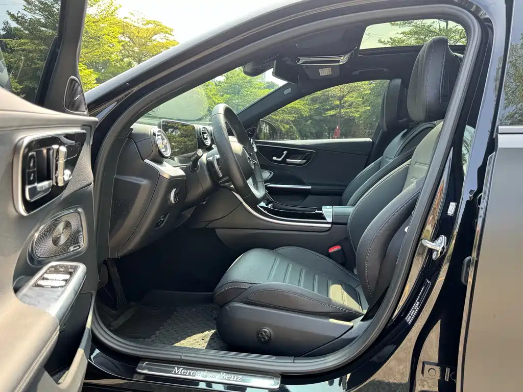 Mercedes-Benz C-Class 2022 — фото 15