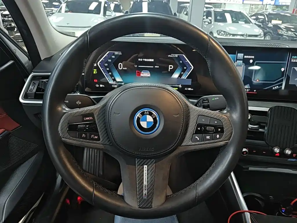BMW i3 2022 — фото 11