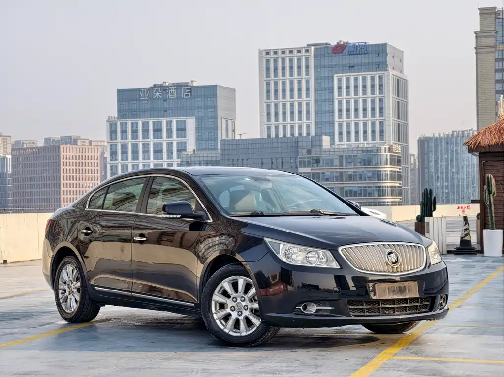 Buick LaCrosse 2013 — фото 3