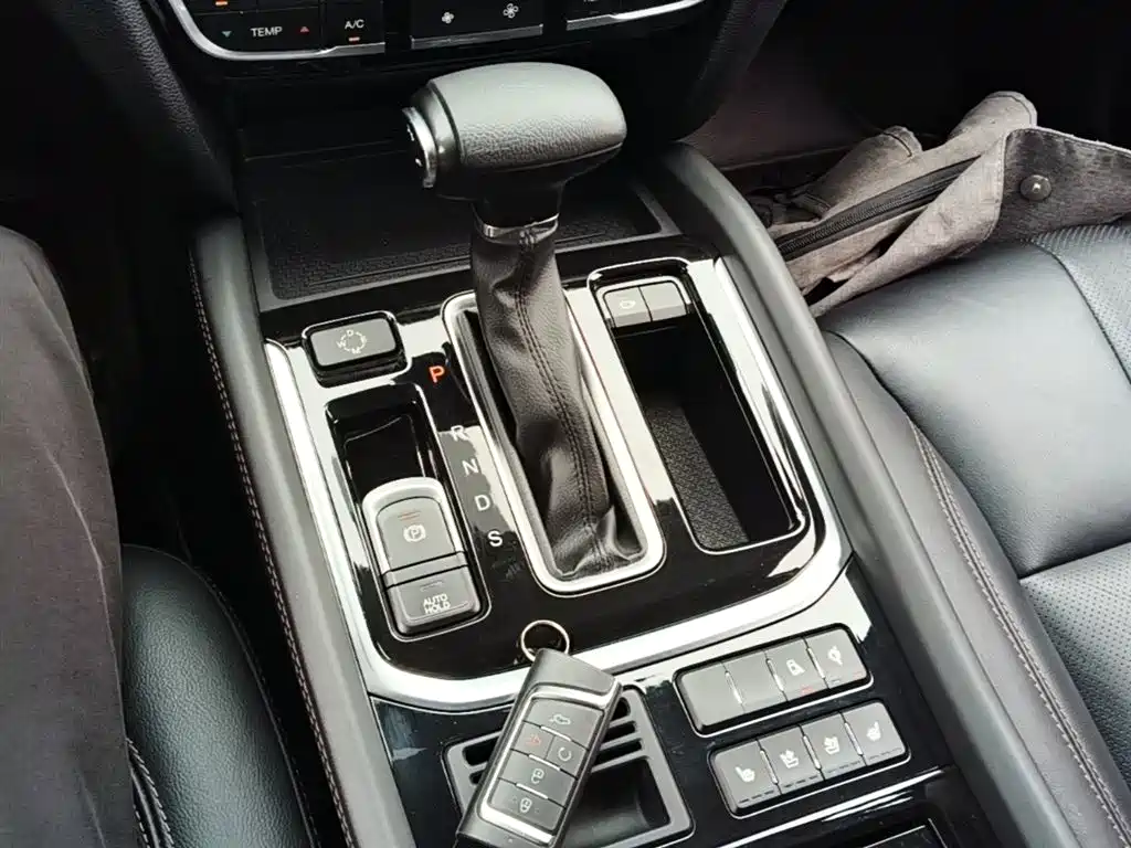 GAC Motor Trumpchi GS8 2017 — фото 14