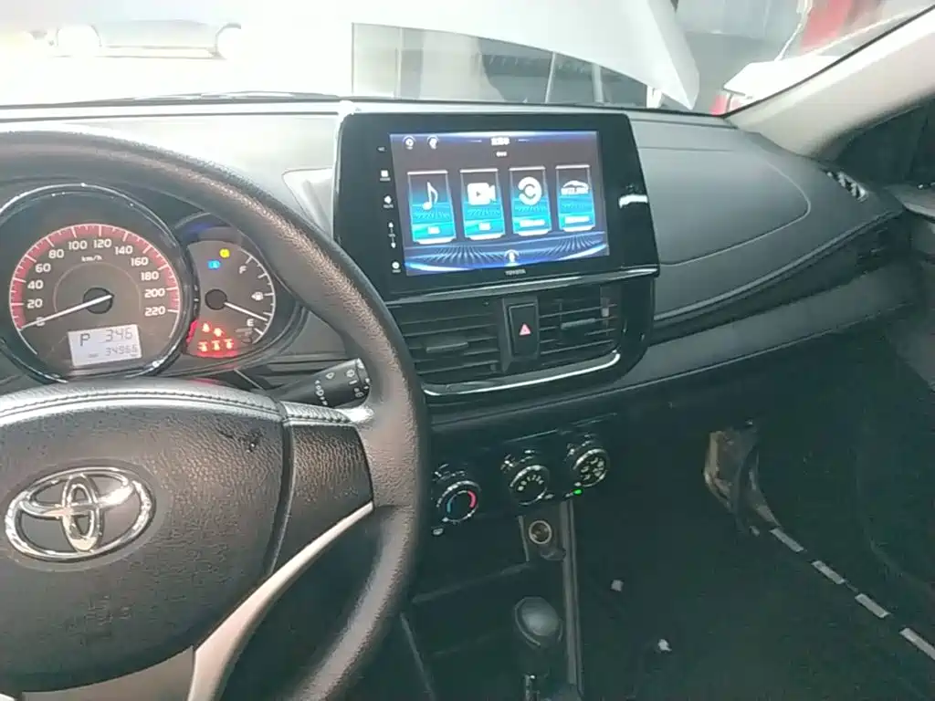 Toyota Vios FS 2022 — фото 10