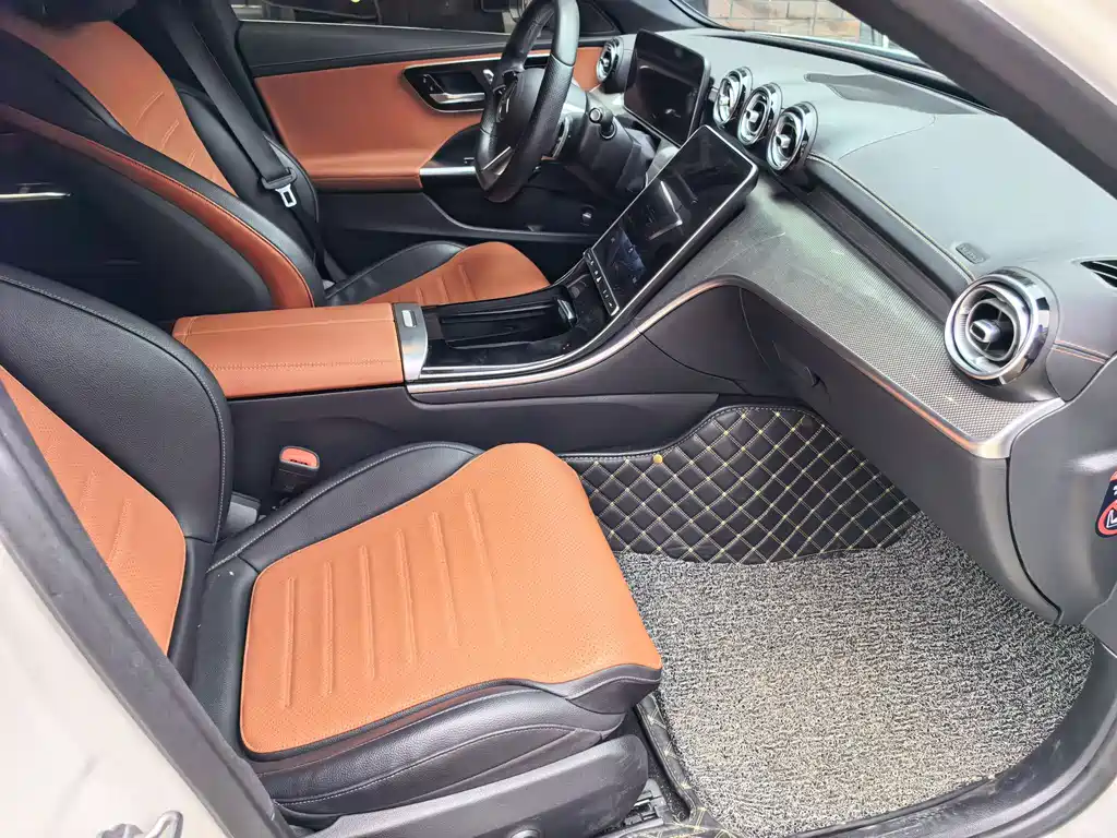 Mercedes-Benz C-Class 2022