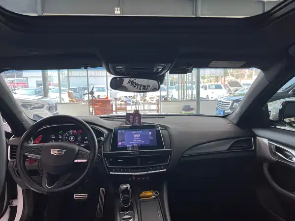 Cadillac CT5 2023