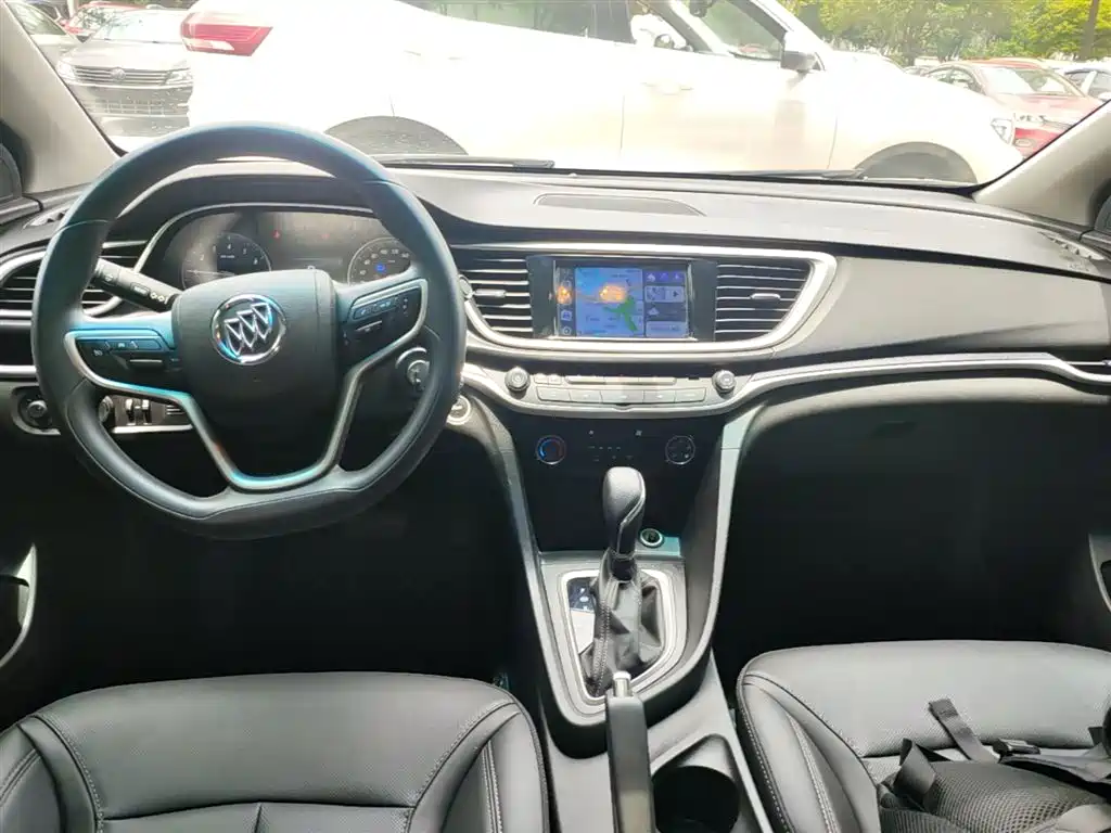Buick Excelle 2021 — фото 10