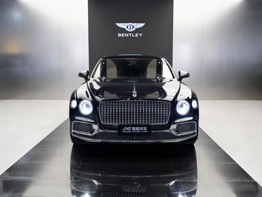 Bentley Flying Spur 2022 — фото 2