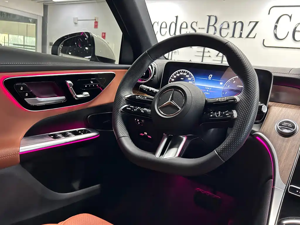 Mercedes-Benz GLC 2023 — фото 11