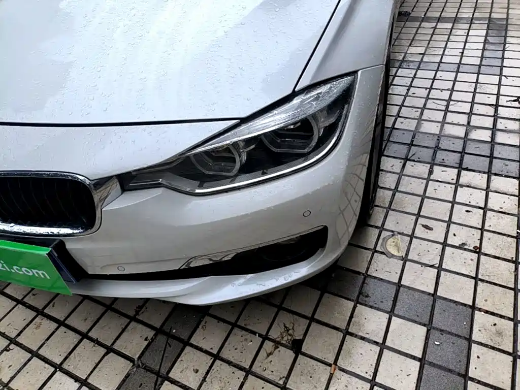 BMW 3 Series 2016 — фото 24