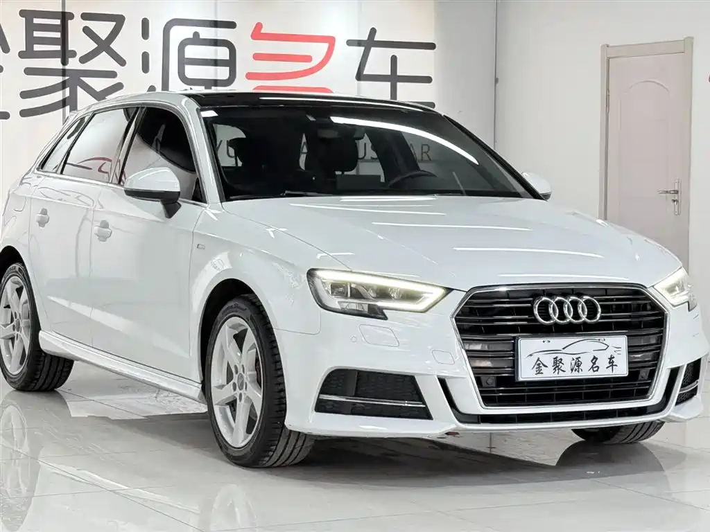 Audi A3 2019 — фото 3